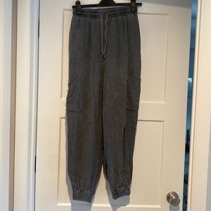 Urban Outfitters Grey Cargo Joggers | NBW!